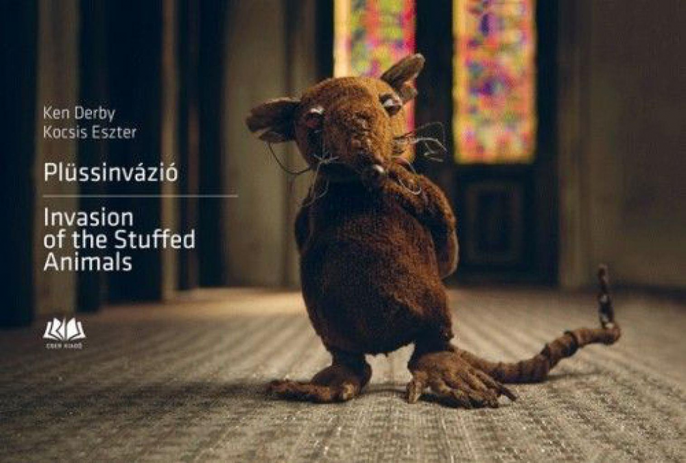 Plüssinvázió - Invasion of the Stuffed Animals - Image 2