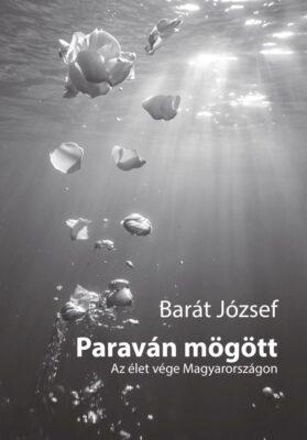 Paraván mögött